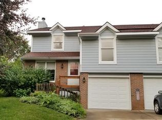 8014 NW 79th Pl, Kansas City, MO 64152