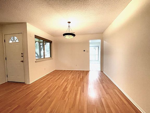 4th image of 5129 Ganymede Dr