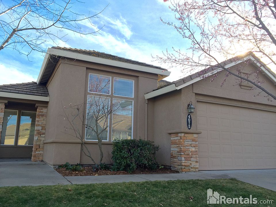 1st image of 4075 Ironwood Dr