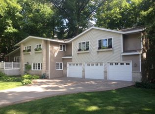 346 Maple Island Rd, Burnsville, MN 55306