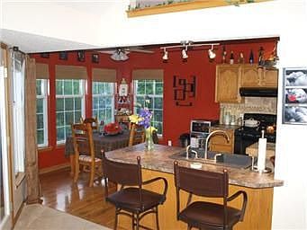 3rd image of 616 SE Ashton Dr