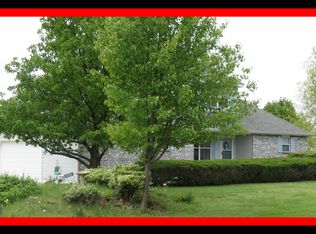 1430 E Mt Gilead Rd, Bolivar, MO 65613