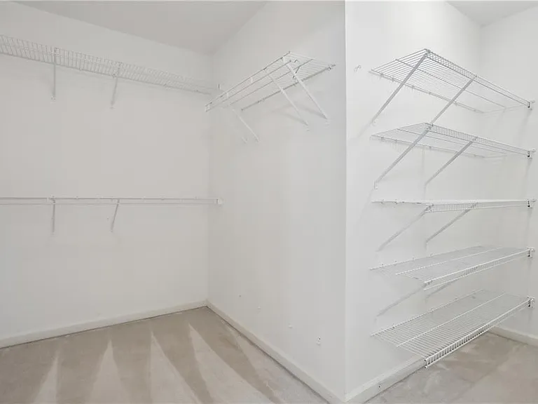 12250 Broadleaf Ln — Photo 25