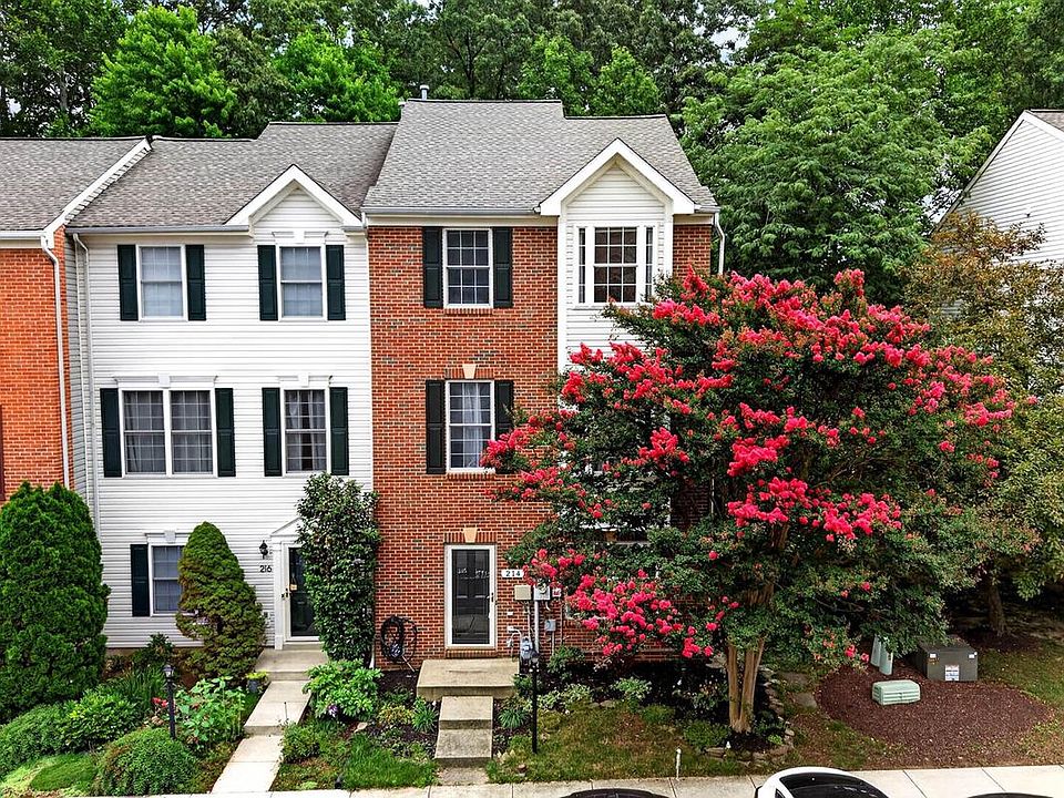 1st image of 214 Tilden Way #214