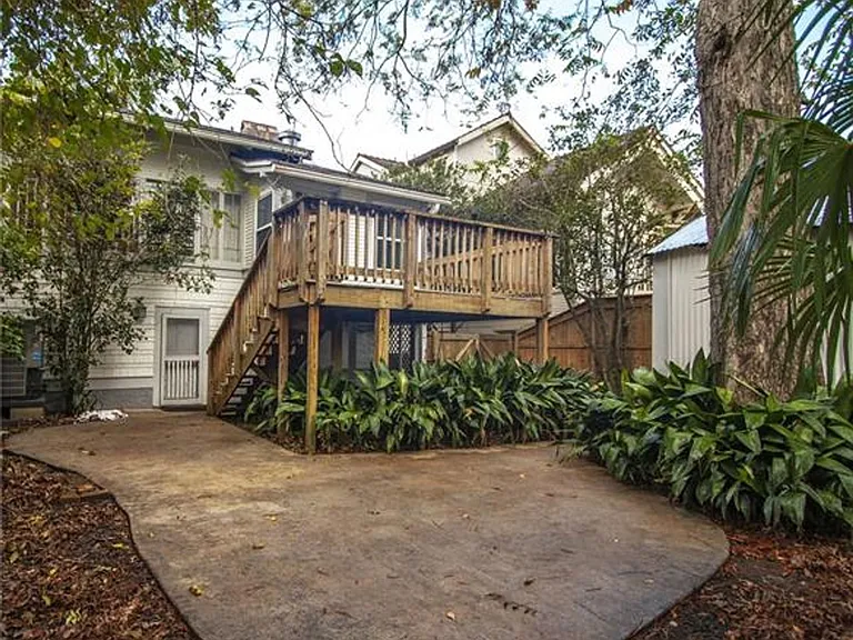 1519 Pine St — Photo 10