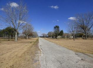 7909 Power Line Rd, Richmond, TX 77469