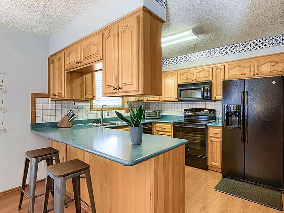 5th image of 2874 Hartwick Cir