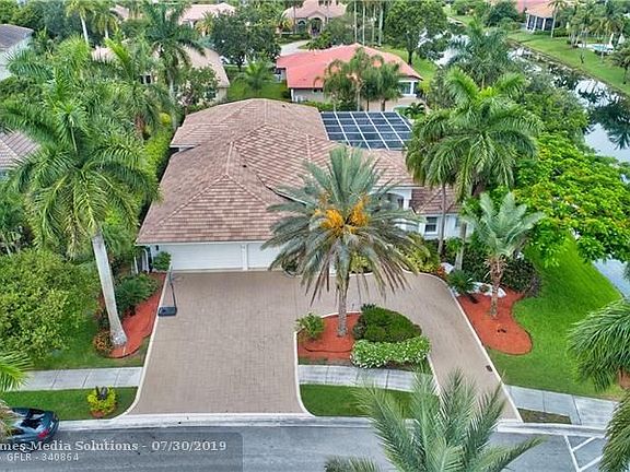 2nd image of 960 NW 119th Ave
