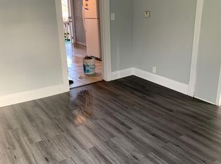825 Wadsworth Ave #2, Waukegan, IL 60085