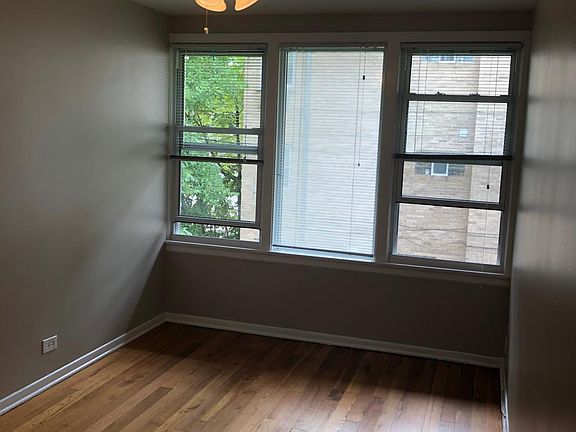 3rd image of 6107 N Cicero Ave APT 7