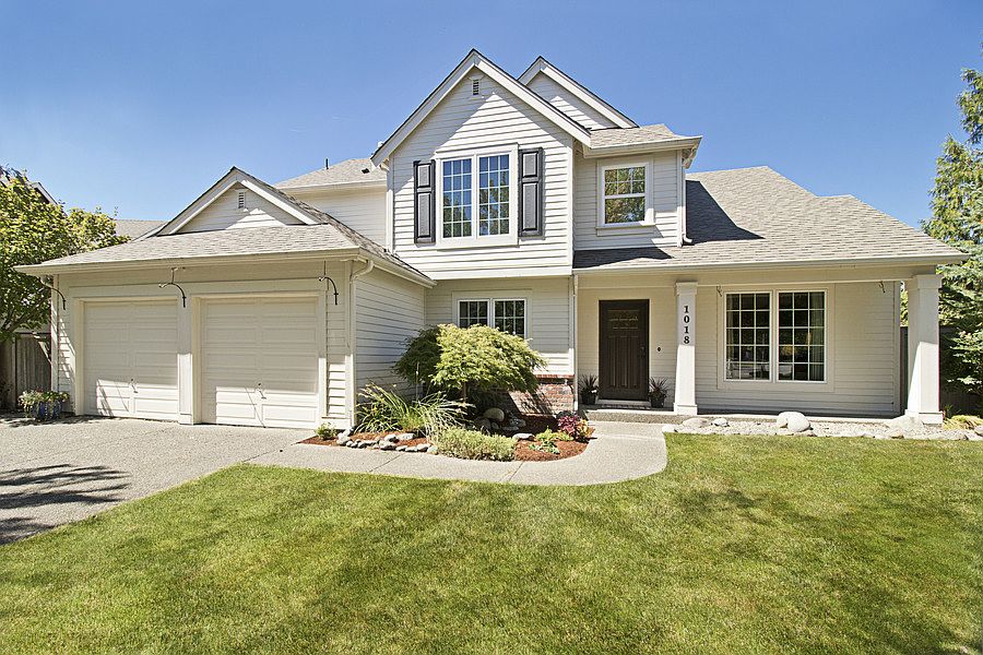 1st image of 1018 SE 11th Pl