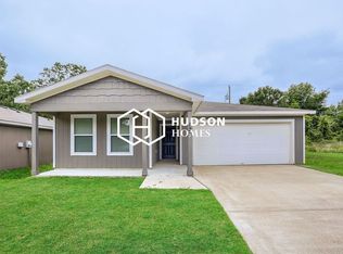 127 Holiday Dr, Gun Barrel City, TX 75156