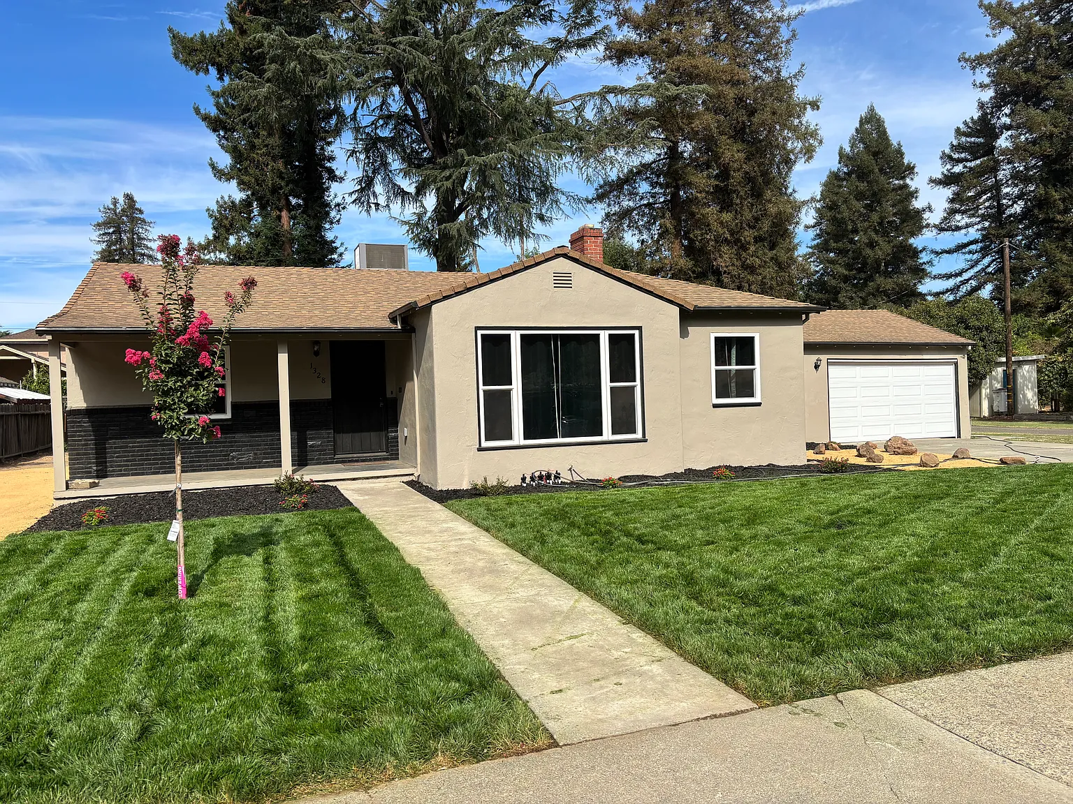 3 bed, 1513 sqft, $2,995 — Photo 1