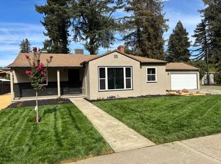 1328 College St, Woodland, CA 95695