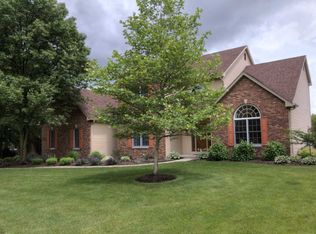 11810 Woodstream Ridge Ct, Fort Wayne, IN 46845