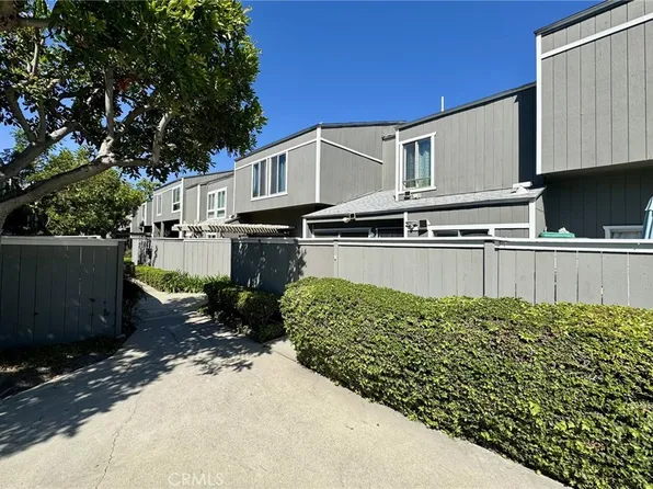 2910 S Greenville St Unit H, Santa Ana, CA 92704