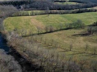 7813 Blackwell Rd, Mountain Grove, MO 65711