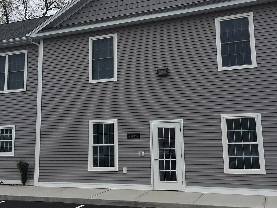 189 Whiting St #16