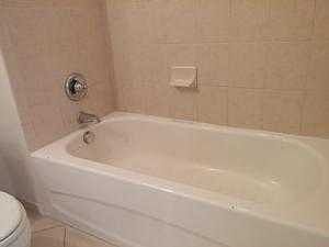 BATH 2 TUB