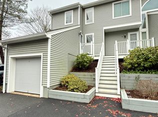 107 Glen Side E, Wilton, CT 06897