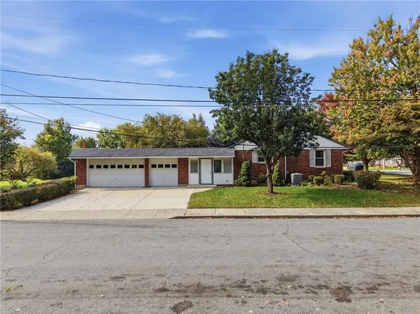 865 Bridge St, Catasauqua, PA 18032