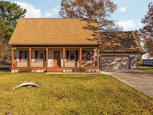 211 West St, Kalkaska, MI 49646