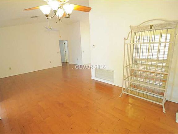 4th image of 2413 Boca Dr