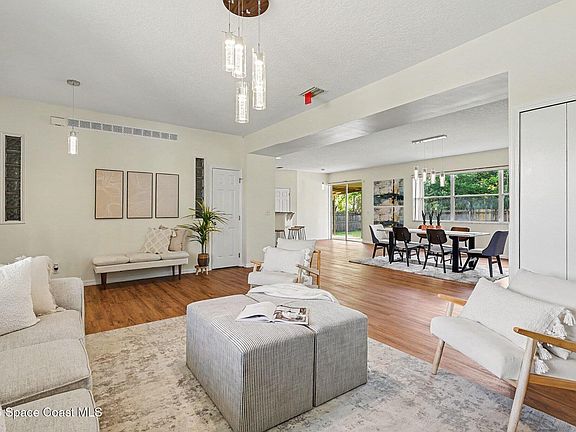 2nd image of 3798 Jupiter Blvd SE