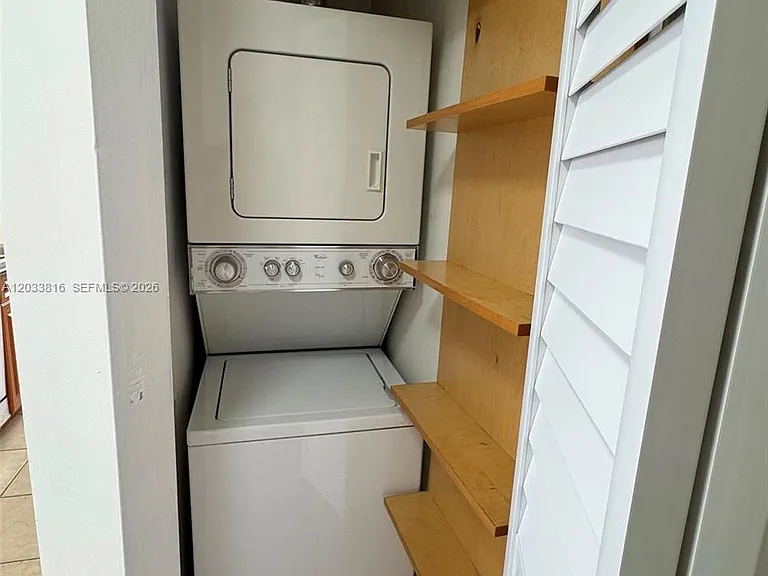 1 Glen Royal Pkwy #1202 — Photo 20