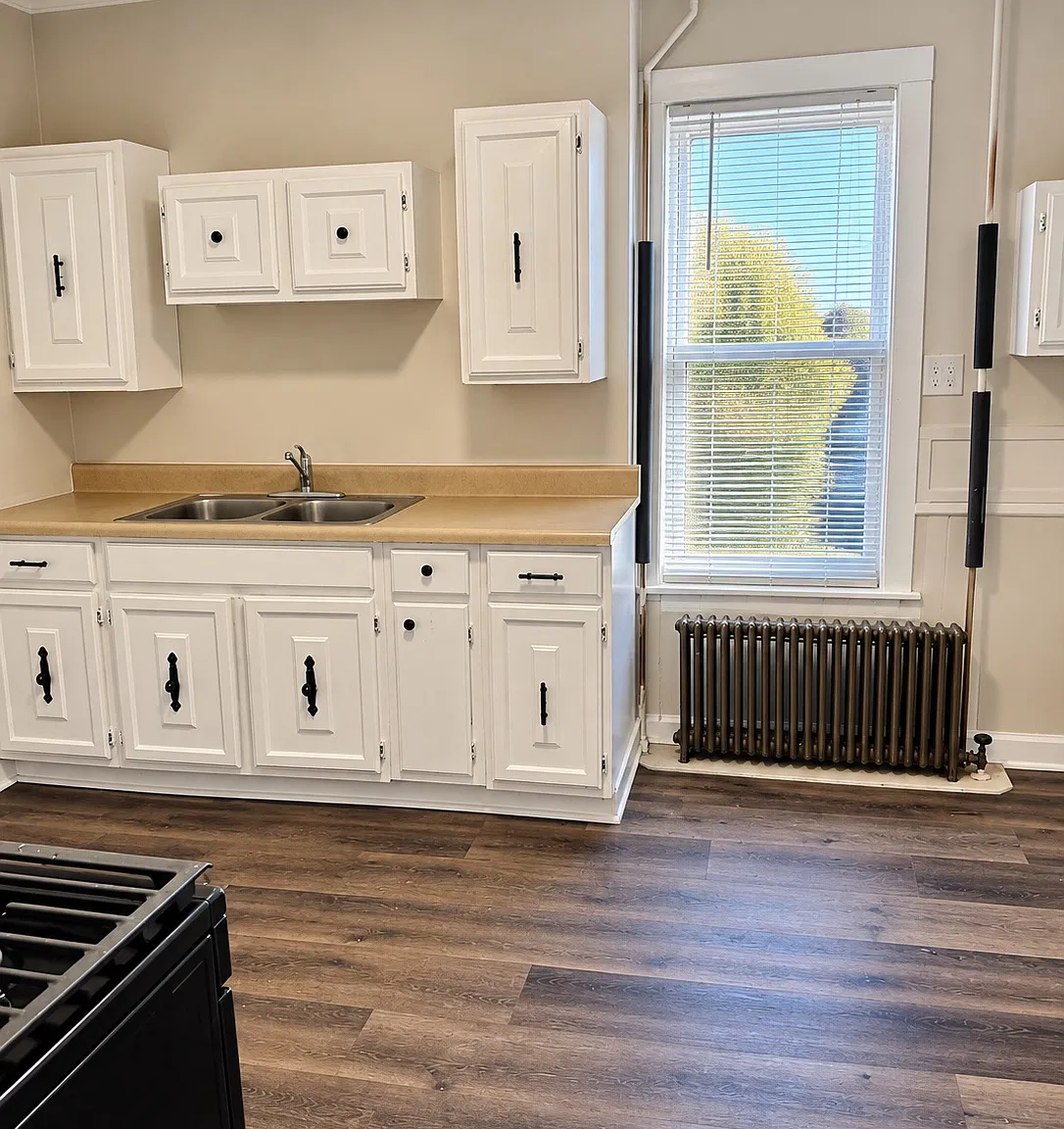 2 bed, $1,200 — Photo 3