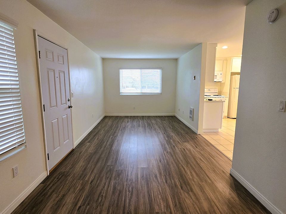1st image of 2669 Madison St APT 11