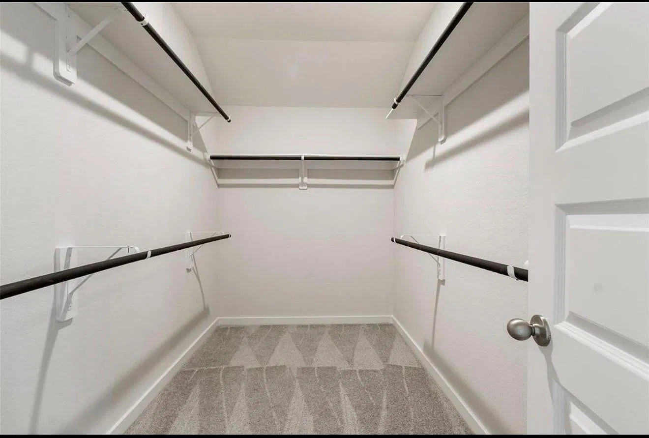 3 bed, 2.0 bath, $1,900 — Photo 4