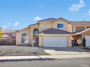 12415 Honeybear Ln, Victorville, CA 92392