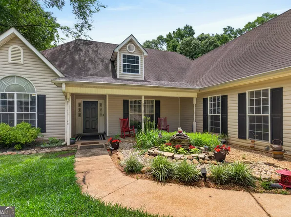 210 Old Pond Rd, Lagrange, GA 30241