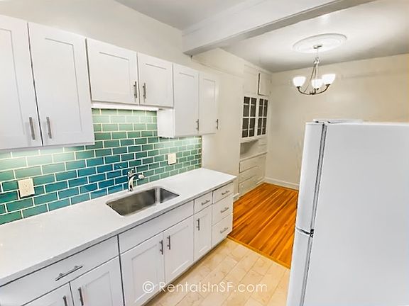 3rd image of 2245 Larkin St APT 14