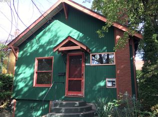 2907 NE Couch St, Portland, OR 97232