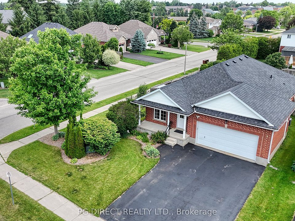 1st image of 10 Pattison Pl