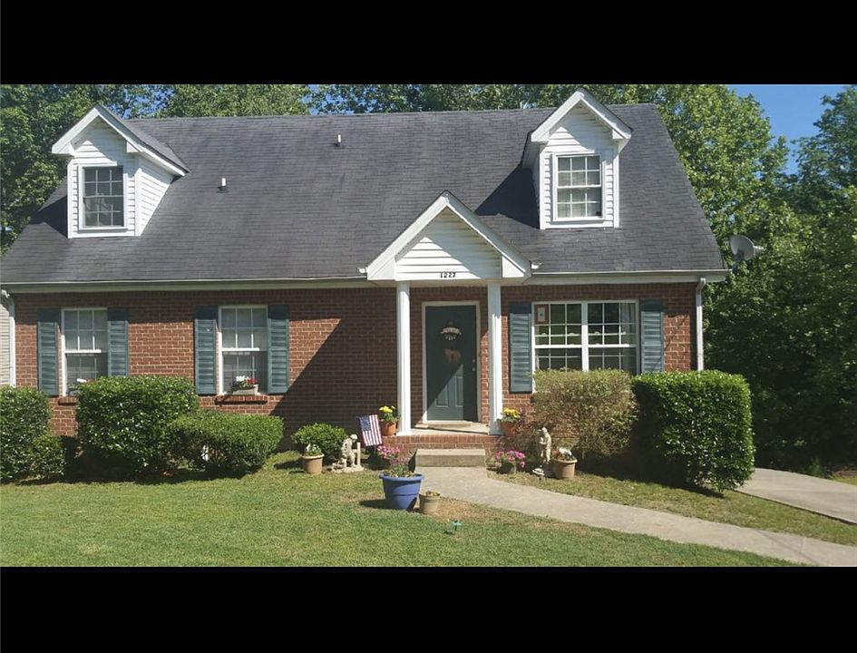 1st image of 1227 Cottonwood Dr