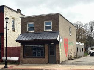 7963 E State St, Central Lake, MI 49622