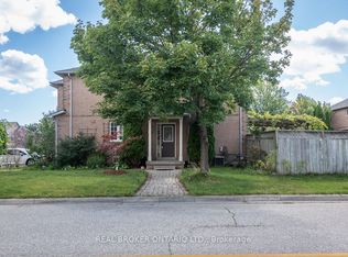 1508 Pinecliff Rd, Oakville, ON L6M 4A9