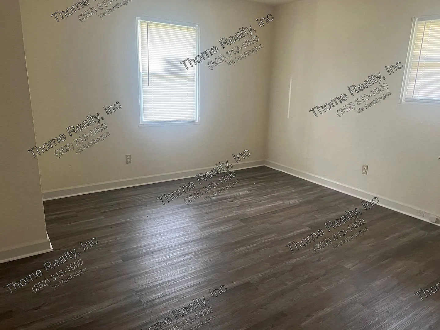 2 bed, 1.0 bath, 952 sqft, $775 — Photo 3