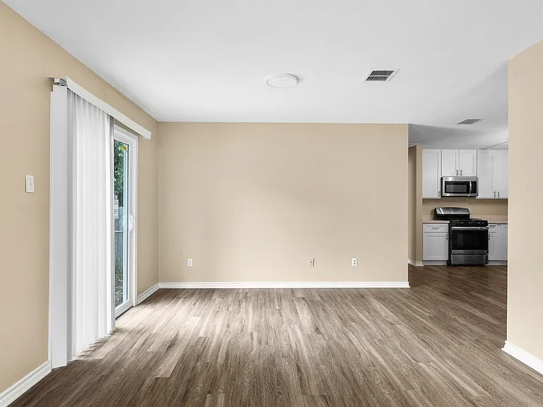 8103 Willet Trl — Photo 6