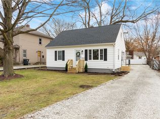 2414 Triplett Blvd, Akron, OH 44312