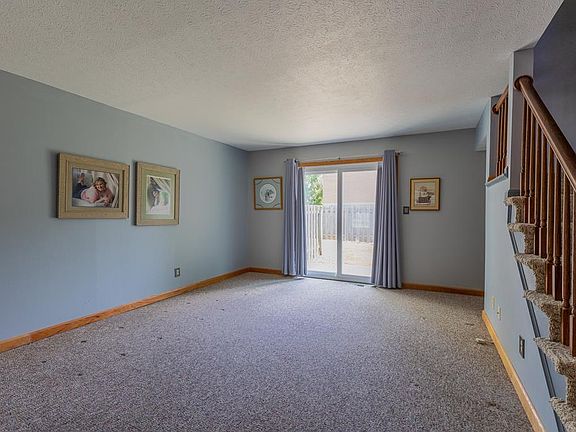 2nd image of 338 Constitution Dr