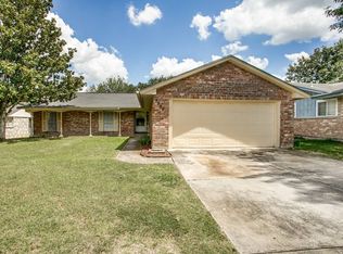 7506 Leafy Hollow Ct, Live Oak, TX 78233