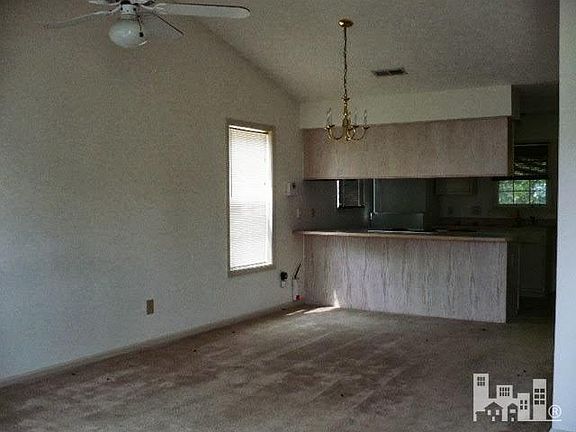 2nd image of 318 SE Deepwoods Court