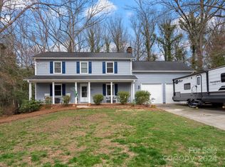 1332 Shady Bark Dr, Gastonia, NC 28054