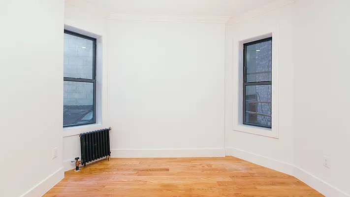 Rented by Nooklyn NYC LLC | media 27
