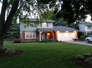 5439 Pheasant Run Rd, Clarkston, MI 48346