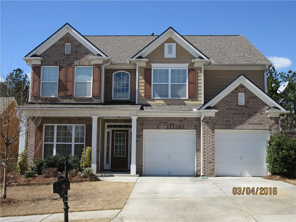 1177 Balvaird Dr photo 1